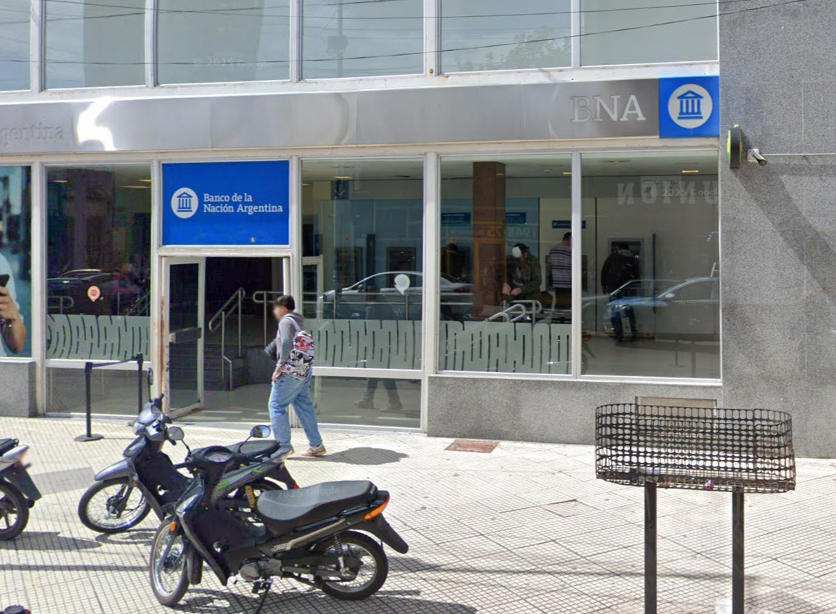 Carlos Felipe Ochoa - Banco Nación