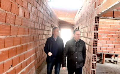 FERNANDO GRAY RECORRIÓ EL AVANCE DE LAS OBRAS EN EL POLO EDUCATIVO DE ESTEBAN ECHEVERRÍA