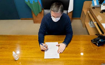 FERNANDO GRAY FIRMÓ EL CONVENIO PARA LA PUESTA EN FUNCIONAMIENTO DEL HOSPITAL DEL BICENTENARIO DE ESTEBAN ECHEVERRÍA