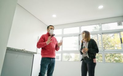 FERNANDO GRAY RECORRIÓ LA UNIDAD SANITARIA N° 1 DE LUIS GUILLÓN