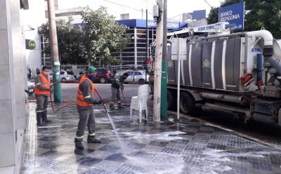 OPERATIVOS DE DESINFECCIÓN Y LIMPIEZA EN ENTIDADES ECHEVERRIANAS