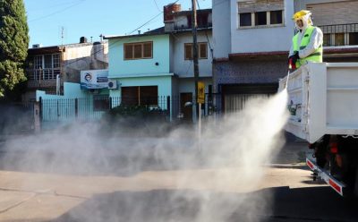 COMENZARON LOS OPERATIVOS DE VAPORIZACIÓN CON DESINFECTANTE EN EL DISTRITO