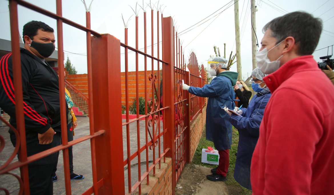 FERNANDO GRAY, EN OPERATIVO DETECTAR EN EL BARRIO LOS PINOS