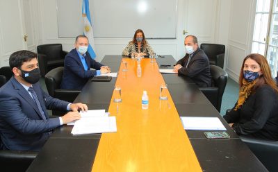 FERNANDO GRAY SE REUNIÓ CON SABINA FREDERIC