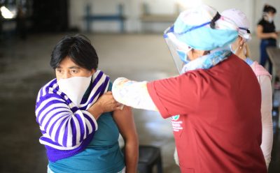 VACUNACIÓN ANTIGRIPAL PARA ADULTOS MAYORES