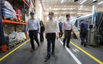 FERNANDO GRAY RECORRIÓ FÁBRICA JUNTO AL SECRETARIO DE LA PEQUEÑA Y MEDIANA EMPRESA DE LA NACIÓN