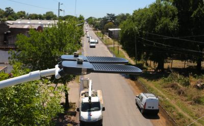 COLOCACIÓN DE ARTEFACTOS LED PARA POTENCIAR LA ILUMINACIÓN EN EL DISTRITO