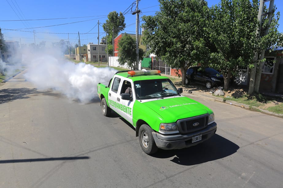 OPERATIVO DE FUMIGACIÓN EN MONTE GRANDE