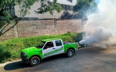 FUMIGACIÓN EN BARRIOS DE 9 DE ABRIL