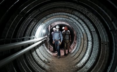 VECINAS Y VECINOS RECORRIERON POR DENTRO OBRA HÍDRICA EN MONTE GRANDE