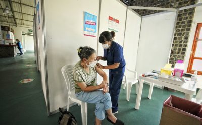SE APLICARON MÁS DE 42 MIL DOSIS DE LA VACUNA CONTRA EL COVID-19 EN ESTEBAN ECHEVERRÍA