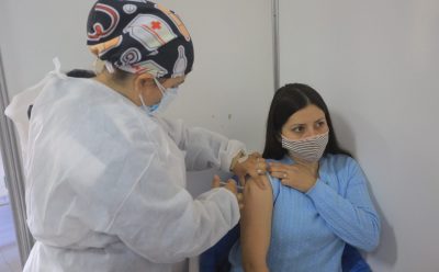 EL MUNICIPIO DE ESTEBAN ECHEVERRÍA APLICÓ MÁS DE 81 MIL DOSIS DE LA VACUNA CONTRA EL COVID-19