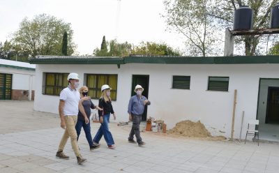EL MUNICIPIO DE ESTEBAN ECHEVERRÍA CONCRETA OBRAS DE MEJORAS EN ESCUELAS DE 9 DE ABRIL