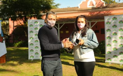 FERNANDO GRAY ENTREGÓ ANTEOJOS A VECINAS Y VECINOS DEL MUNICIPIO