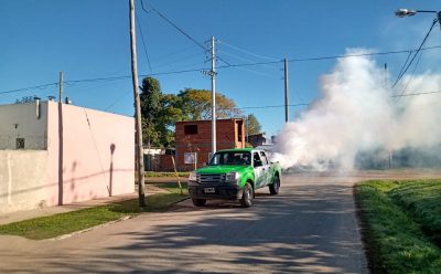 TAREAS DE FUMIGACIÓN EN MONTE GRANDE SUR Y 9 DE ABRIL