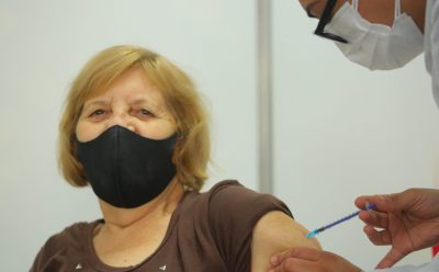 CON MÁS DE 108 MIL DOSIS APLICADAS, ESTEBAN ECHEVERRÍA AVANZA CON LA VACUNACIÓN CONTRA EL COVID-19