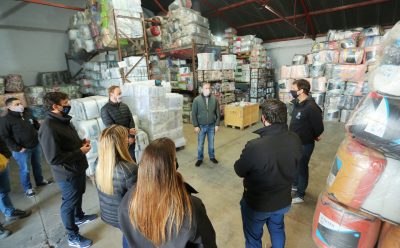 FERNANDO GRAY RECORRIÓ LA EMPRESA TEXTIL TUYEN EN LUIS GUILLÓN