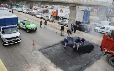 TAREAS DE BACHEO SOBRE RUTA 4