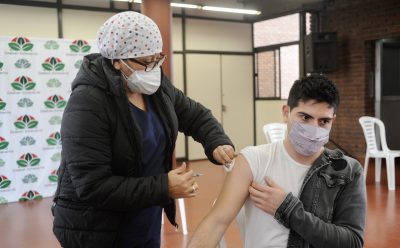 YA SE APLICARON MÁS DE 20 MIL DOSIS DE LA VACUNA ANTIGRIPAL EN ESTEBAN ECHEVERRÍA