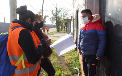 CONTINÚAN LOS OPERATIVOS DE PREINSCRIPCIÓN A LA VACUNA CONTRA EL COVID-19 CASA POR CASA