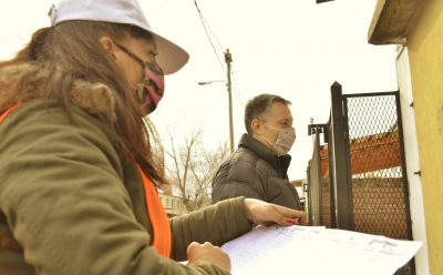 FERNANDO GRAY JUNTO A LOS EQUIPOS DE PREINSCRIPCIÓN A LA VACUNA CONTRA EL COVID-19