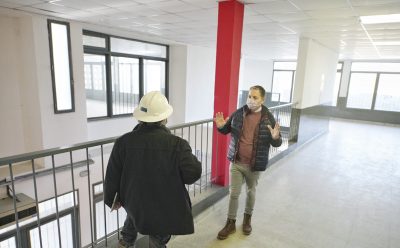 FERNANDO GRAY RECORRIÓ LAS OBRAS DE LA ESCUELA N° 21 DE EL JAGÜEL