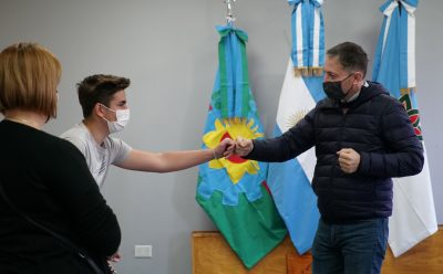 FERNANDO GRAY RECIBIÓ A VECINAS Y VECINOS CON PROBLEMAS DE SALUD Y A DOS DEPORTISTAS DEL DISTRITO