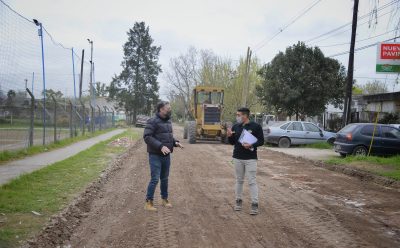 FERNANDO GRAY RECORRIÓ OBRAS DE PAVIMENTO EN LUIS GUILLÓN