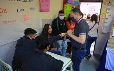 FERNANDO GRAY RECORRIÓ INSTITUCIONES EDUCATIVAS DEL BARRIO SANTA ANITA DE MONTE GRANDE SUR