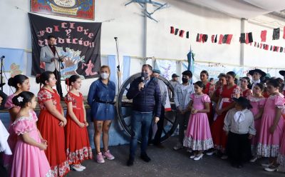 FERNANDO GRAY JUNTO AL BALLET “FOLCLORE Y TRADICIÓN” EN EL CENTRO TRADICIONALISTA EL PIAL