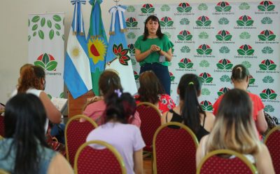 FERNANDO GRAY ASISTIÓ AL CURSO DE CAPACITACIÓN PARA EMPRENDEDORAS Y EMPRENDEDORES LOCALES