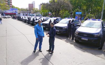 FERNANDO GRAY, JUNTO A SERGIO BERNI, PRESENTÓ 20 NUEVOS MÓVILES PARA LA GUARDIA URBANA