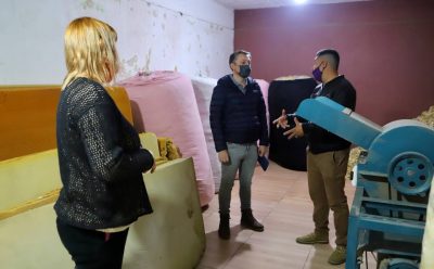 FERNANDO GRAY VISITÓ LA IGLESIA “EL RENUEVO” DE MONTE GRANDE