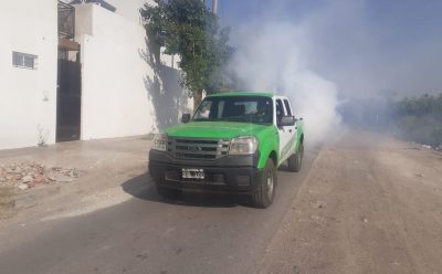 ESTEBAN ECHEVERRÍA INTENSIFICA LAS TAREAS DE FUMIGACIÓN EN EL DISTRITO