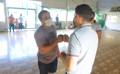 FERNANDO GRAY JUNTO A VECINAS, VECINOS E INSTITUCIONES DEL BARRIO LA MORITA