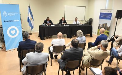 ENCUENTRO DE SALUD AMBIENTAL EN EL HOSPITAL DEL BICENTENARIO DE ESTEBAN ECHEVERRÍA