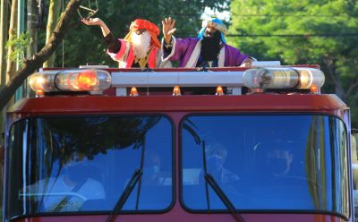 LOS REYES MAGOS RECORRIERON ESTEBAN ECHEVERRÍA