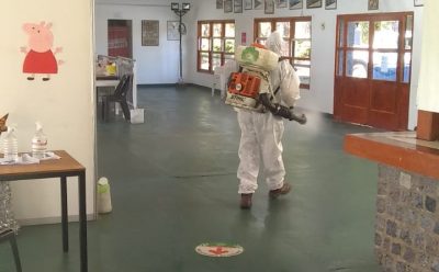 CONTINÚAN LAS TAREAS DE DESINFECCIÓN EN EL DISTRITO