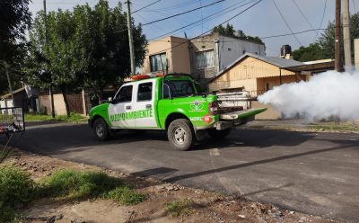 EL MUNICIPIO AVANZA EN LAS TAREAS DE FUMIGACIÓN EN BARRIOS DE MONTE GRANDE SUR