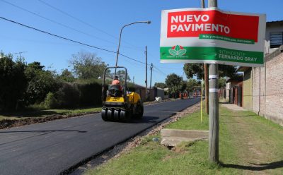 CONTINÚAN LOS TRABAJOS DE PAVIMENTACIÓN EN DISTINTOS PUNTOS DEL MUNICIPIO