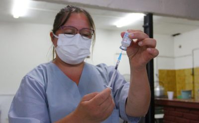 MÁS DE 680 MIL DOSIS CONTRA EL COVID-19 EN ESTEBAN ECHEVERRÍA