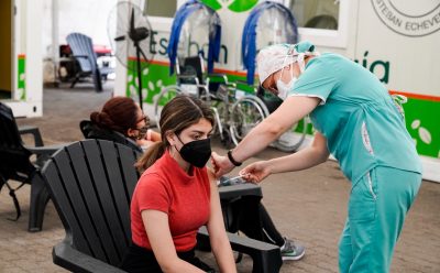 CONTINÚA LA VACUNACIÓN CONTRA EL COVID-19 EN ESTEBAN ECHEVERRÍA