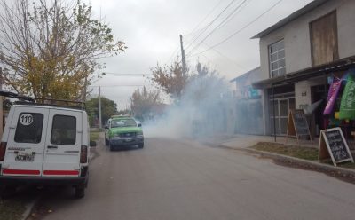 OPERATIVOS DE FUMIGACIÓN Y DESINFECCIÓN EN MONTE GRANDE Y LUIS GUILLÓN