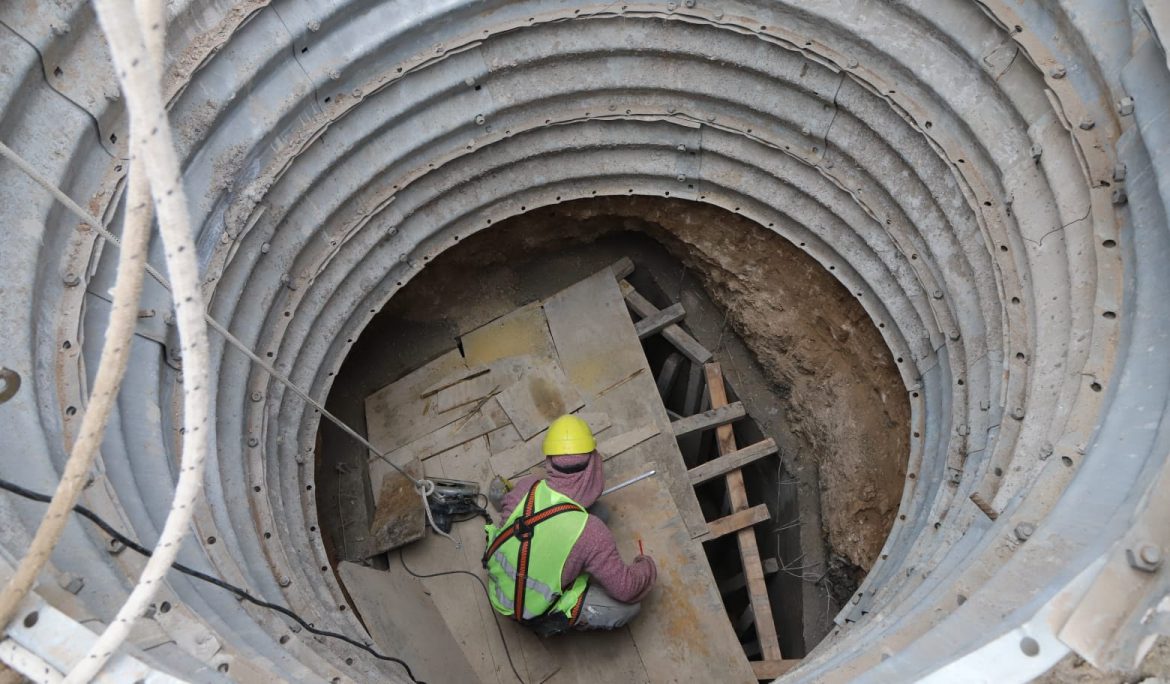 AVANZA LA CONSTRUCCIÓN DE LA OBRA HÍDRICA COLÓN QUE BENEFICIA A 26.000 VECINAS Y VECINOS