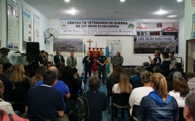 FERNANDO GRAY ENTREGÓ RECONOCIMIENTOS A VETERANOS DE GUERRA Y FAMILIARES DE VETERANOS FALLECIDOS