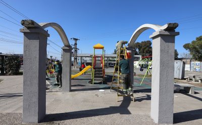 TRABAJOS DE REMODELACIÓN DE LA PLAZA MALVINAS ARGENTINAS DE 9 DE ABRIL