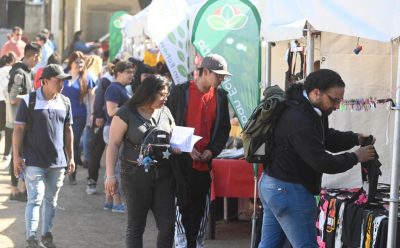 CIENTOS DE CHICAS Y CHICOS PARTICIPARON DEL FESTIVAL CIERRE DEL MES DE LAS JUVENTUDES