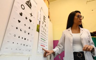 CONTROLES OFTALMOLÓGICOS A CHICAS Y CHICOS DE LA ESCUELA PRIMARIA N° 27