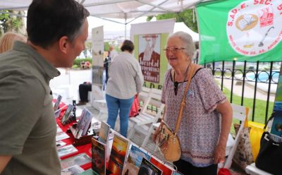 FERNANDO GRAY RECORRIÓ LA 13° EDICIÓN DE LA FERIA DEL LIBRO DE ESTEBAN ECHEVERRÍA
