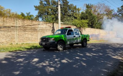 TAREAS DE FUMIGACIÓN EN LUIS GUILLÓN Y 9 DE ABRIL